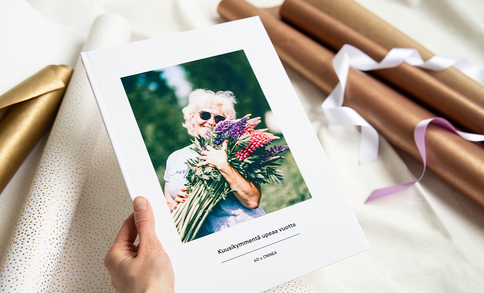 Lahjaidea pyöreitä vuosia täyttävälle: Kuvakirja synttärisankarin parhaista hetkistä