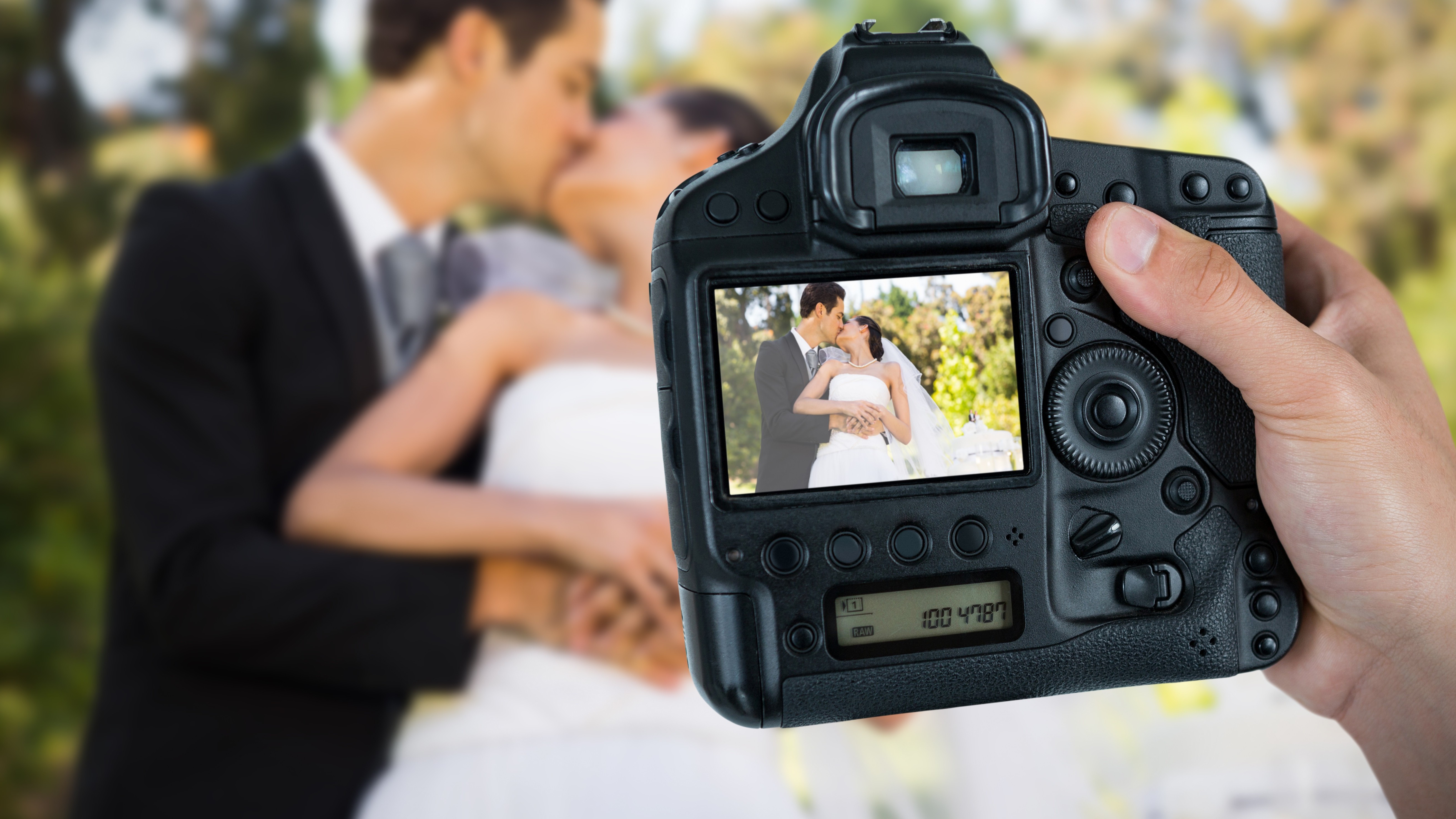 Professional%20Photo%20Wedding%20-%20Cover%2016-9 5 Hochzeitsfotografie-Tipps von Profis für deinen grossen Tag