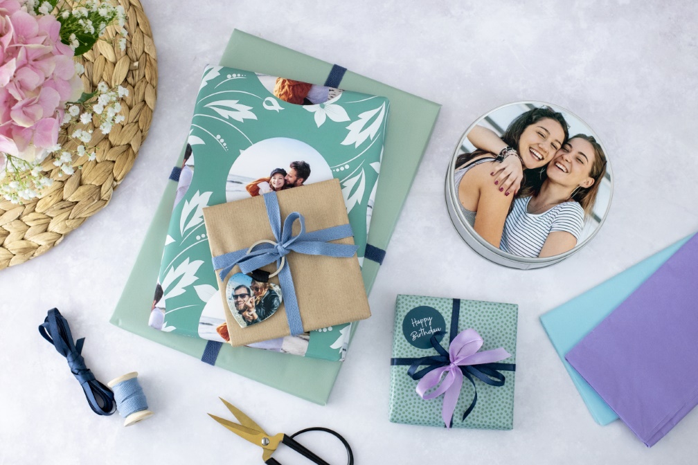 geschenke-verpacken-header Geschenke verpacken mit Fotoprodukten