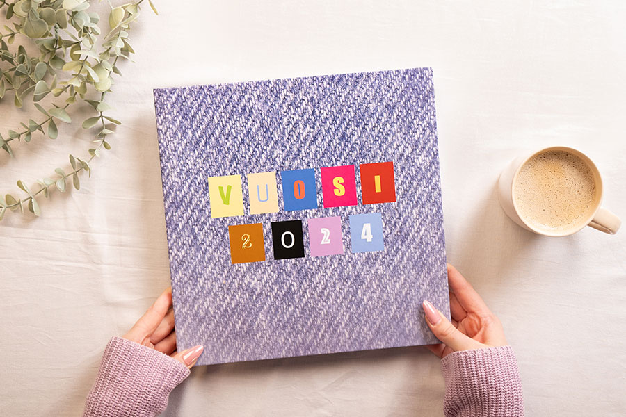 Vuosi paketoituna kuvakirjaan