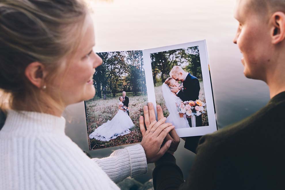 Fotobok för att minnas bröllopet