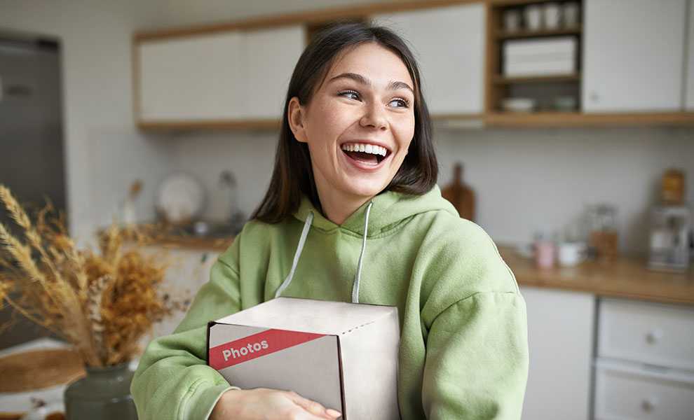 Headerbild Angehörige im Ausland - Tipps für Weihnachtsgeschenke mit Erinnerungswert