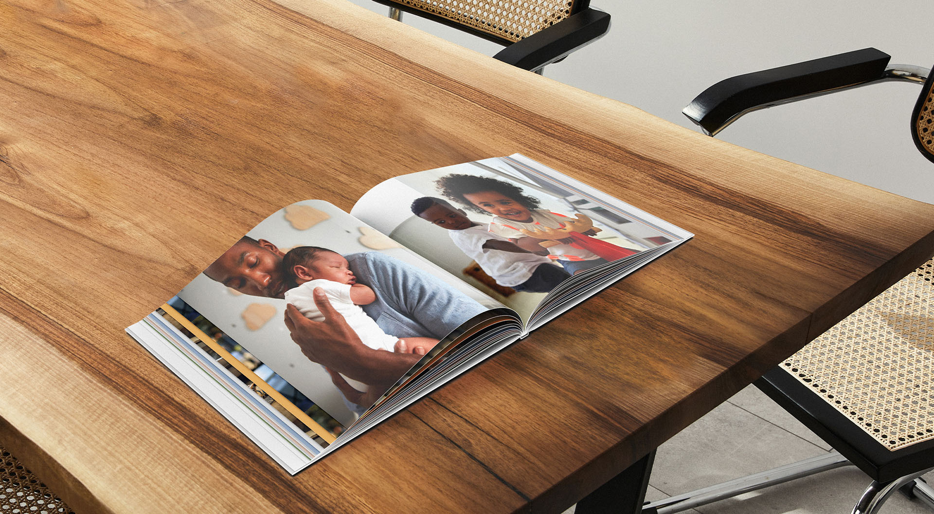 Tallenna vauvavuosi kuvakirjaksi